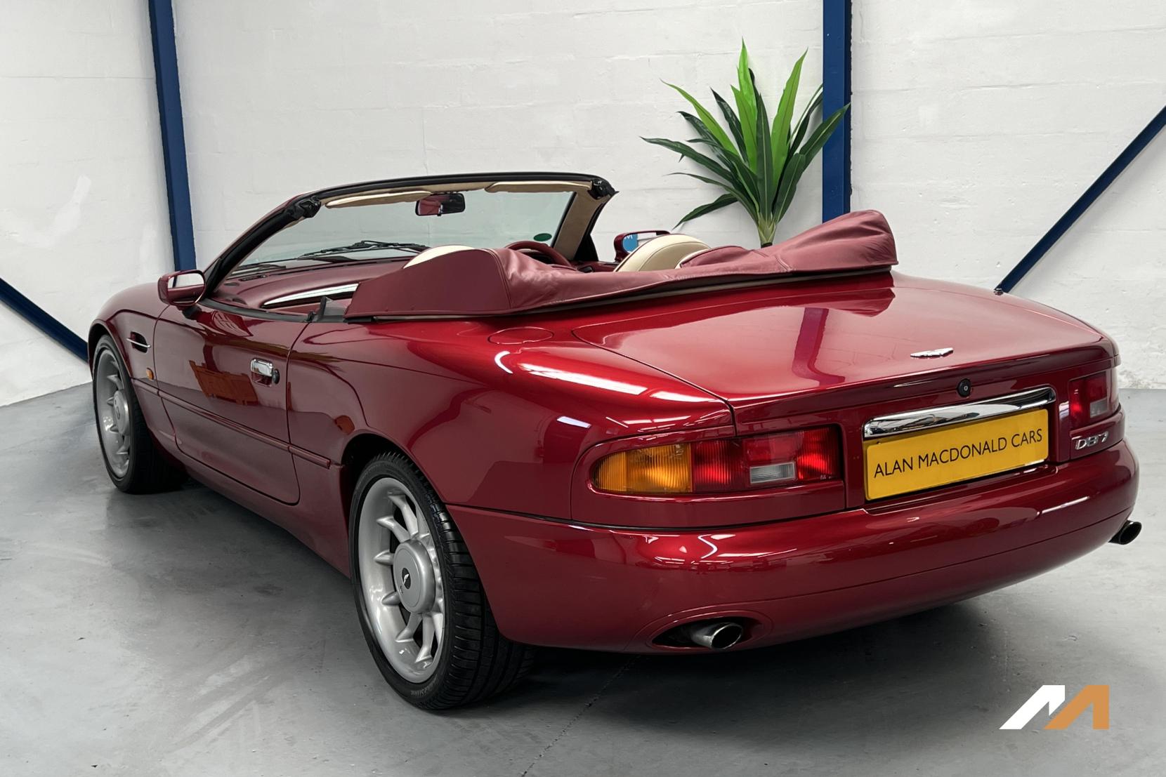 Aston Martin DB7 3.2 Coupe 2dr Petrol Automatic (335 bhp)