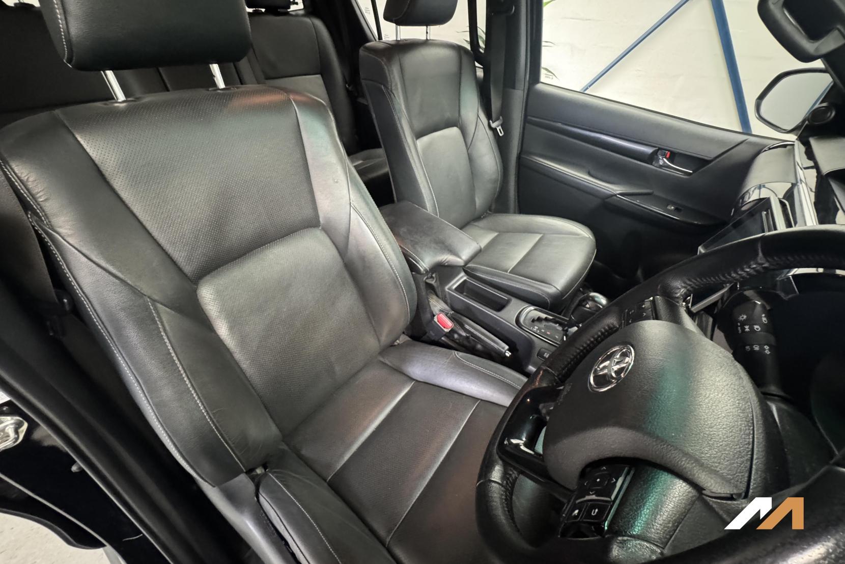 Toyota Hilux 2.4 Invincible X Pickup (2016 - 2020)