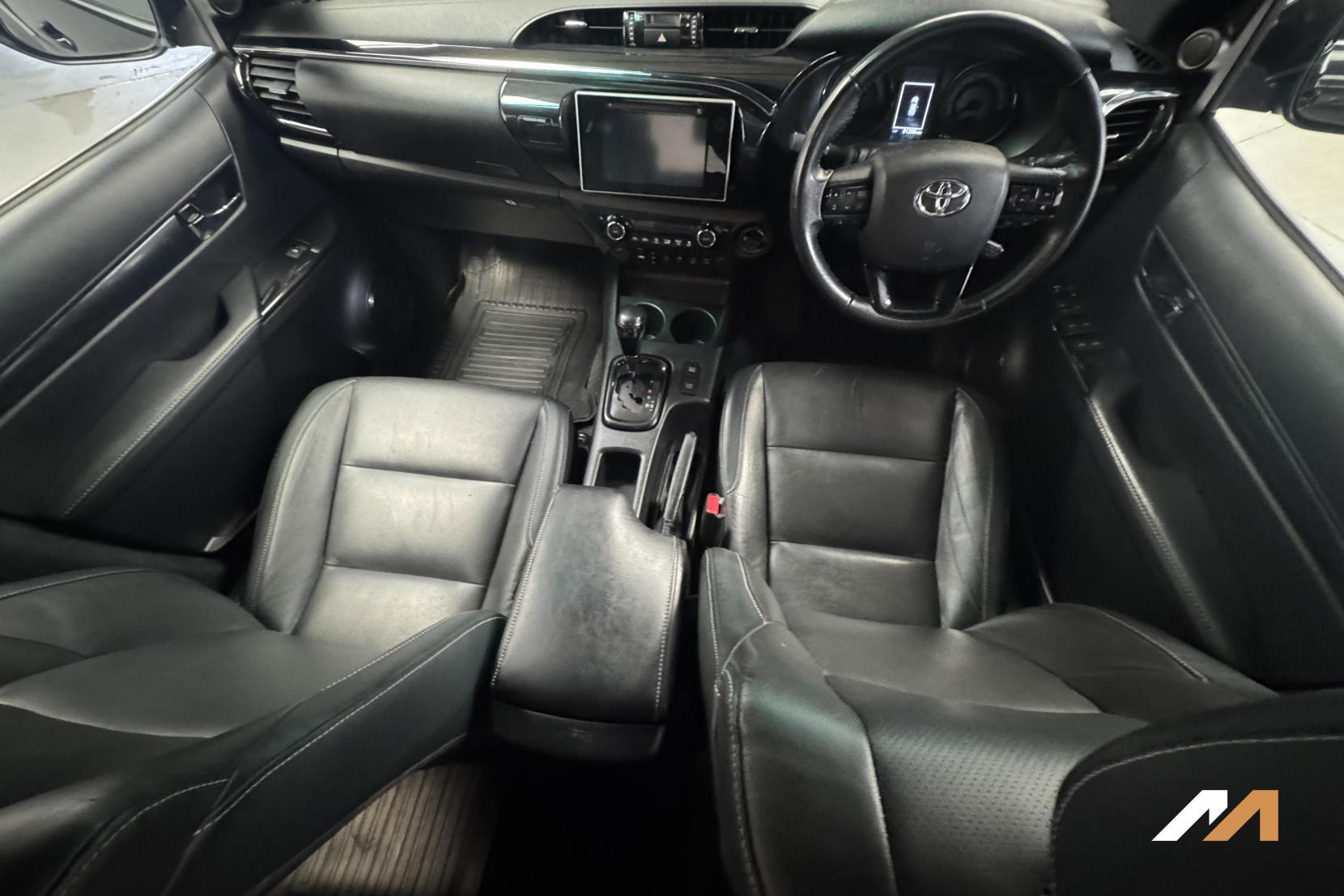 Toyota Hilux 2.4 Invincible X Pickup (2016 - 2020)