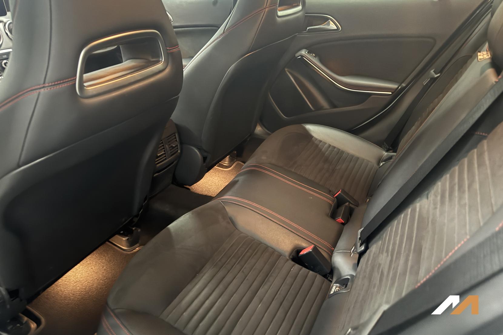 Mercedes-Benz GLA 1.6 GLA200 AMG Line (Executive) SUV 5dr Petrol 7G-DCT Euro 6 (s/s) (156 ps)