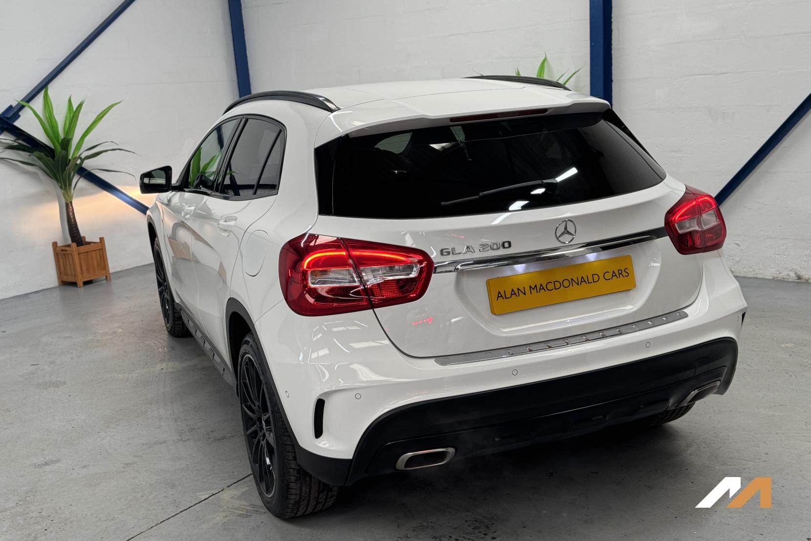 Mercedes-Benz GLA 1.6 GLA200 AMG Line (Executive) SUV 5dr Petrol 7G-DCT Euro 6 (s/s) (156 ps)