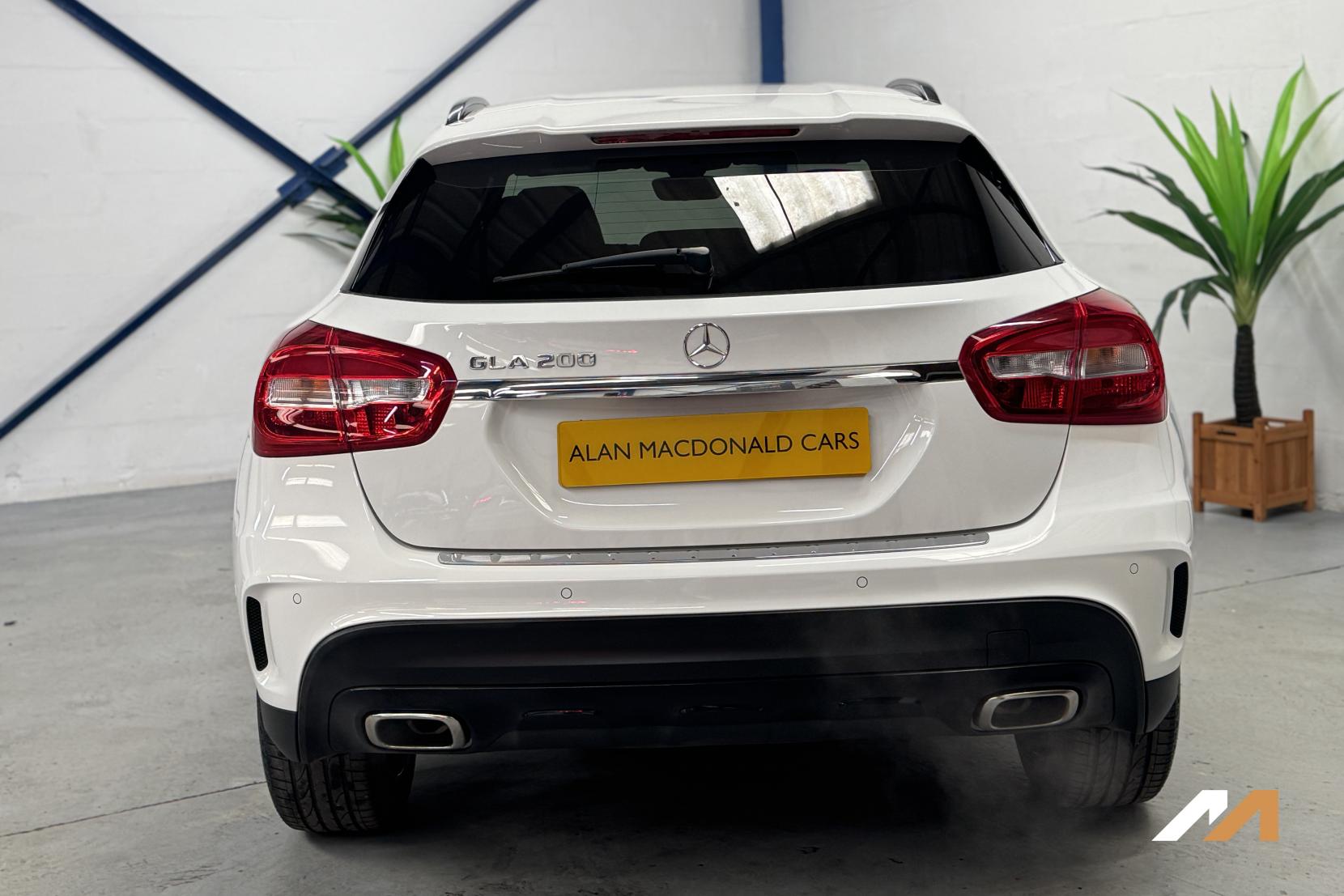 Mercedes-Benz GLA 1.6 GLA200 AMG Line (Executive) SUV 5dr Petrol 7G-DCT Euro 6 (s/s) (156 ps)