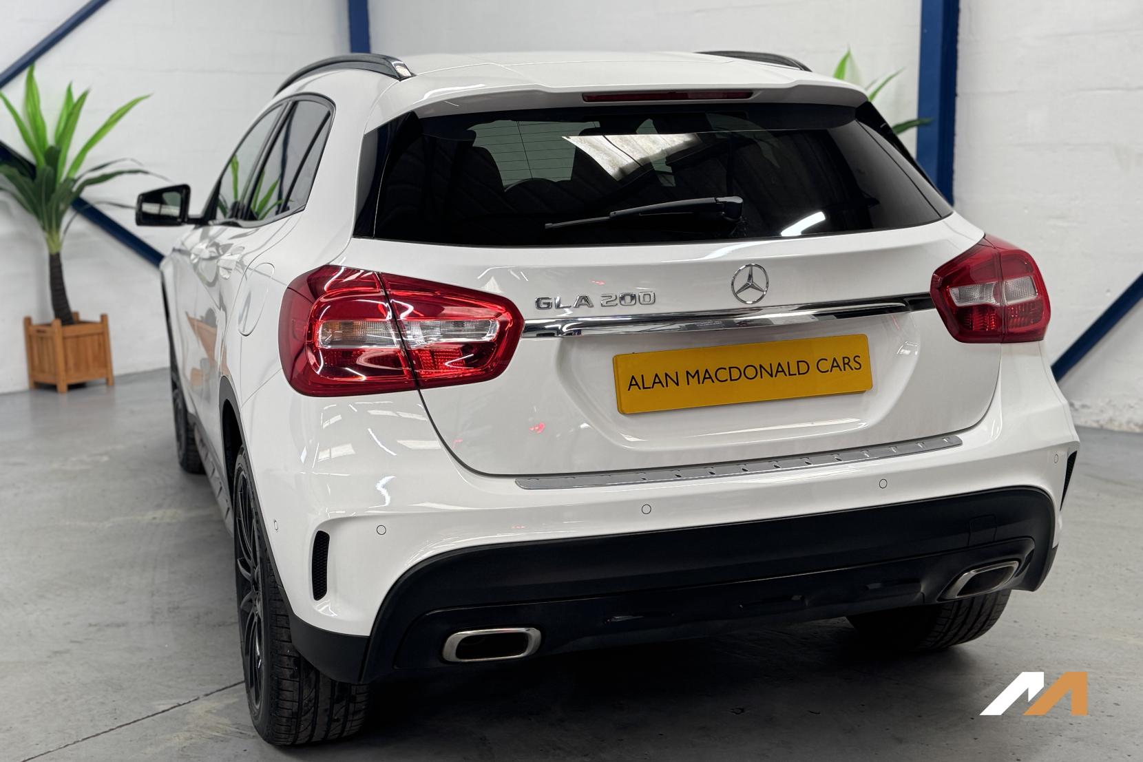 Mercedes-Benz GLA 1.6 GLA200 AMG Line (Executive) SUV 5dr Petrol 7G-DCT Euro 6 (s/s) (156 ps)