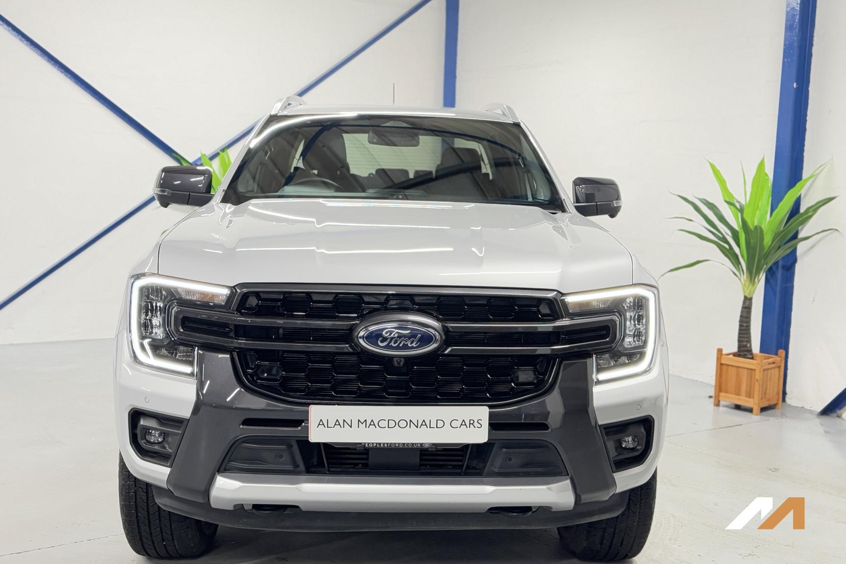 Ford Ranger 2.0 TD EcoBlue Wildtrak Pickup Double Cab 4dr Diesel Auto 4WD Euro 6 (s/s) (205 ps)