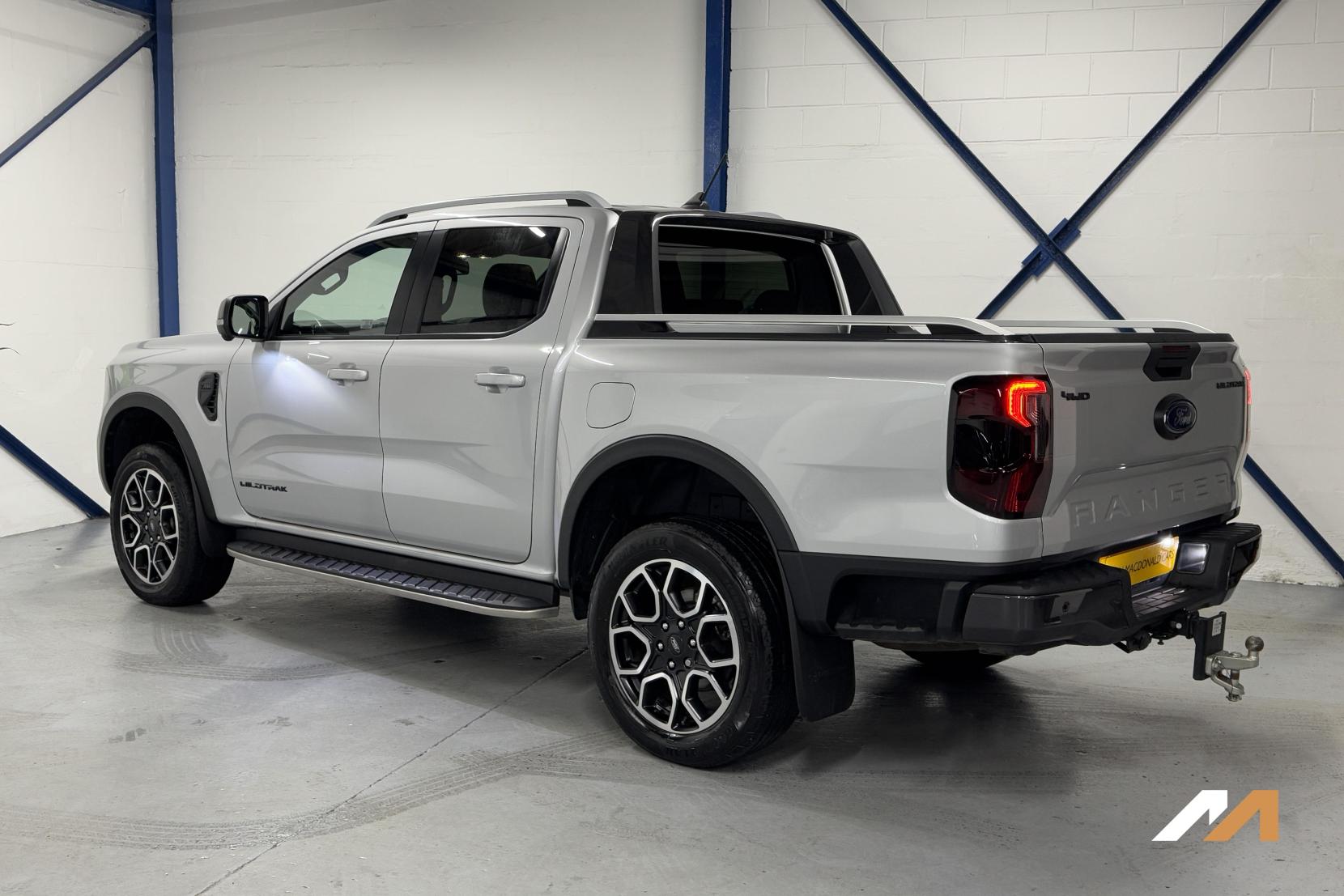 Ford Ranger 2.0 TD EcoBlue Wildtrak Pickup Double Cab 4dr Diesel Auto 4WD Euro 6 (s/s) (205 ps)