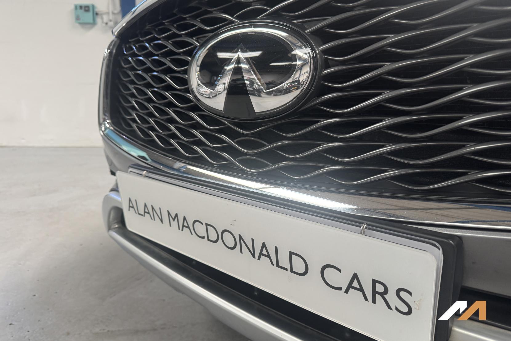 Infiniti QX30 2.2d Premium SUV 5dr Diesel DCT AWD Euro 6 (s/s) (170 ps)