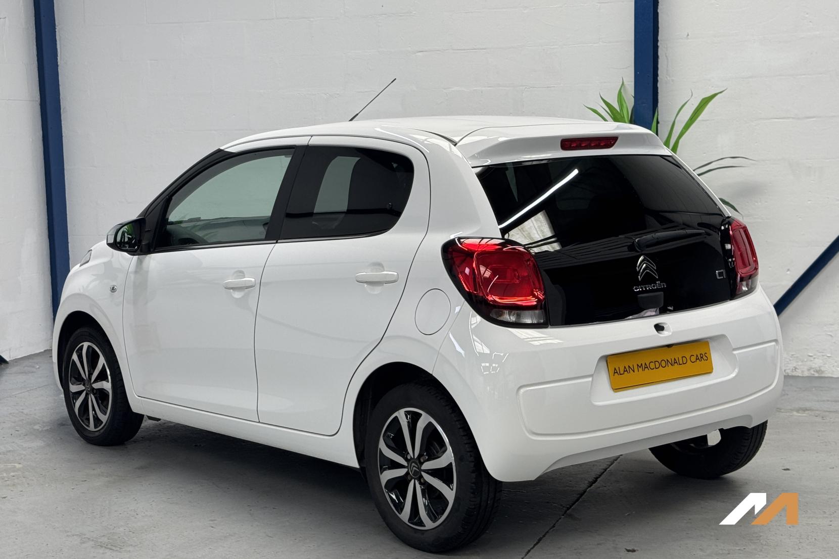 Citroen C1 1.0 VTi Shine Hatchback 5dr Petrol Manual Euro 6 (s/s) (72 ps)