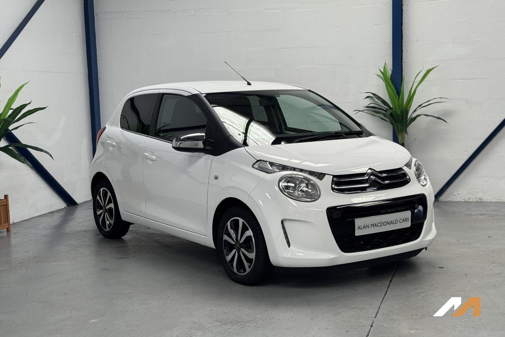 Citroen C1 1.0 VTi Shine Hatchback 5dr Petrol Manual Euro 6 (s/s) (72 ps)
