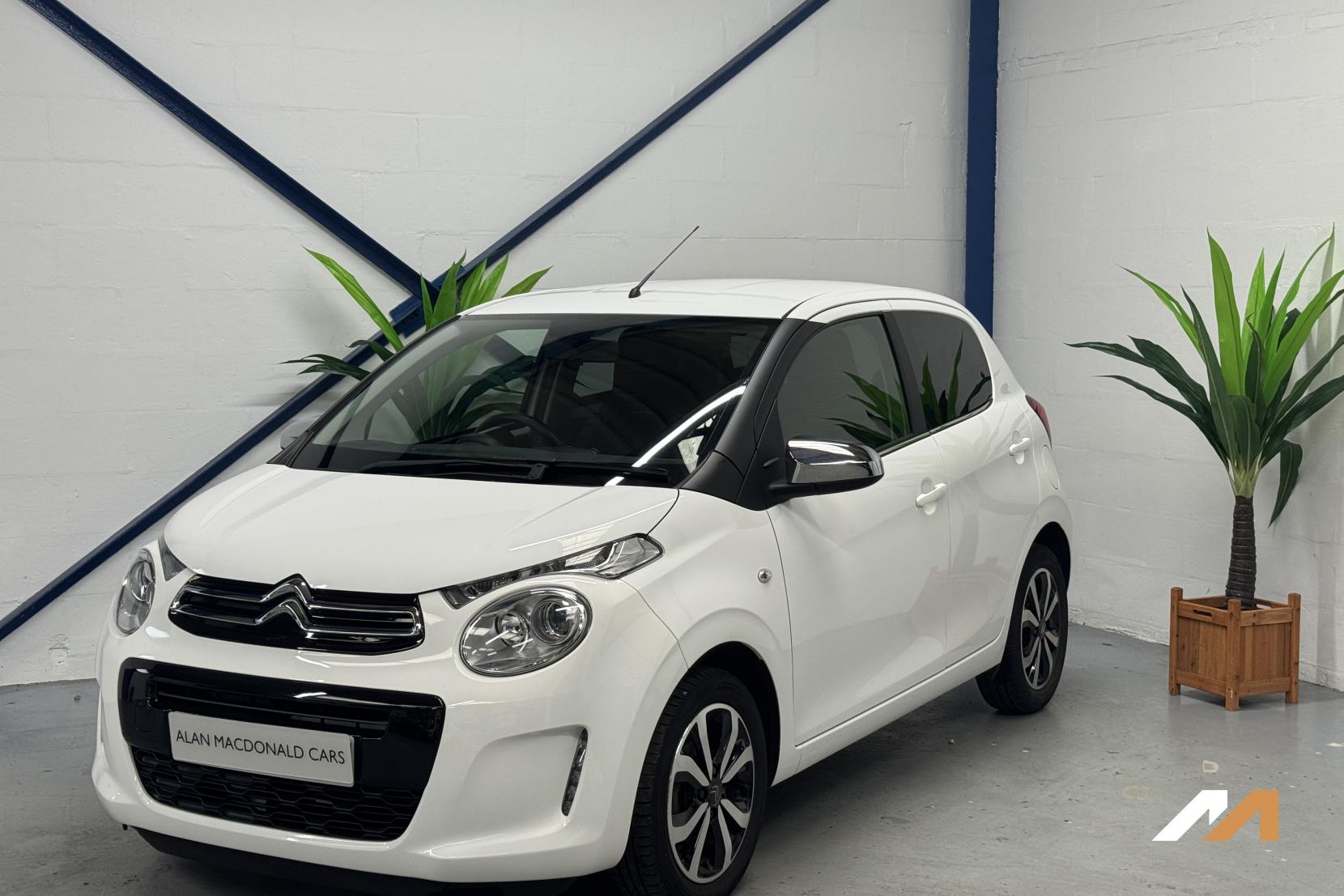 Citroen C1 1.0 VTi Shine Hatchback 5dr Petrol Manual Euro 6 (s/s) (72 ps)