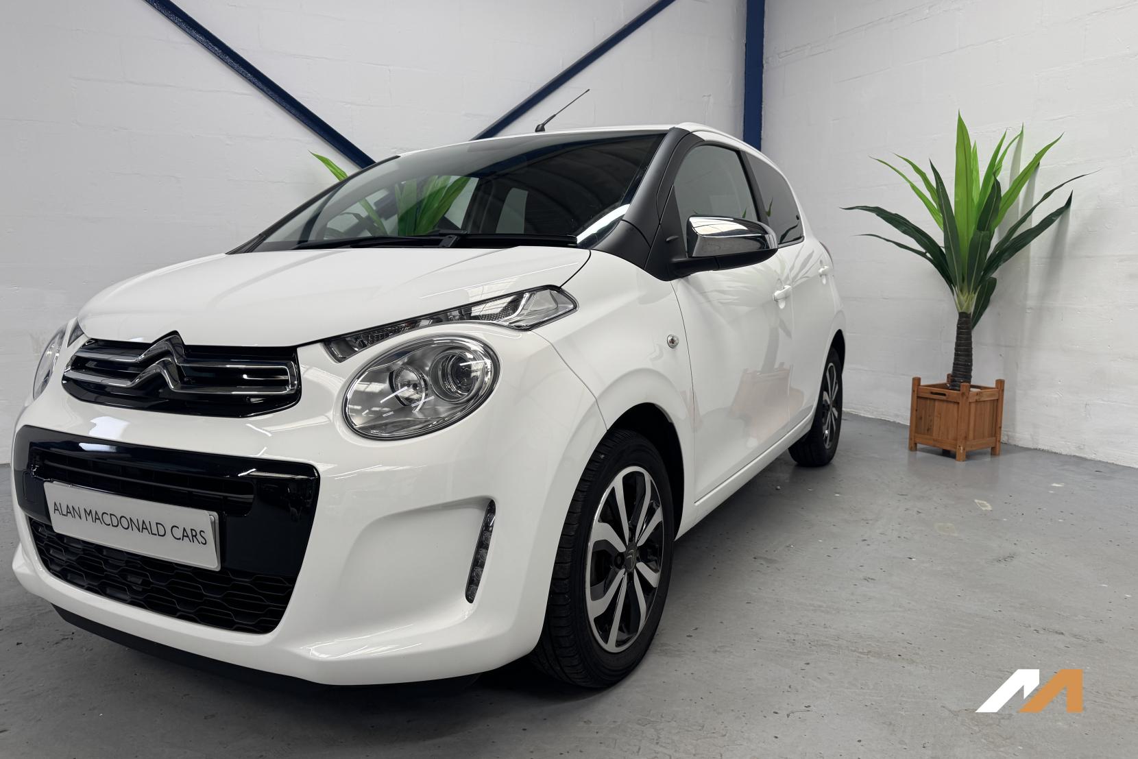 Citroen C1 1.0 VTi Shine Hatchback 5dr Petrol Manual Euro 6 (s/s) (72 ps)