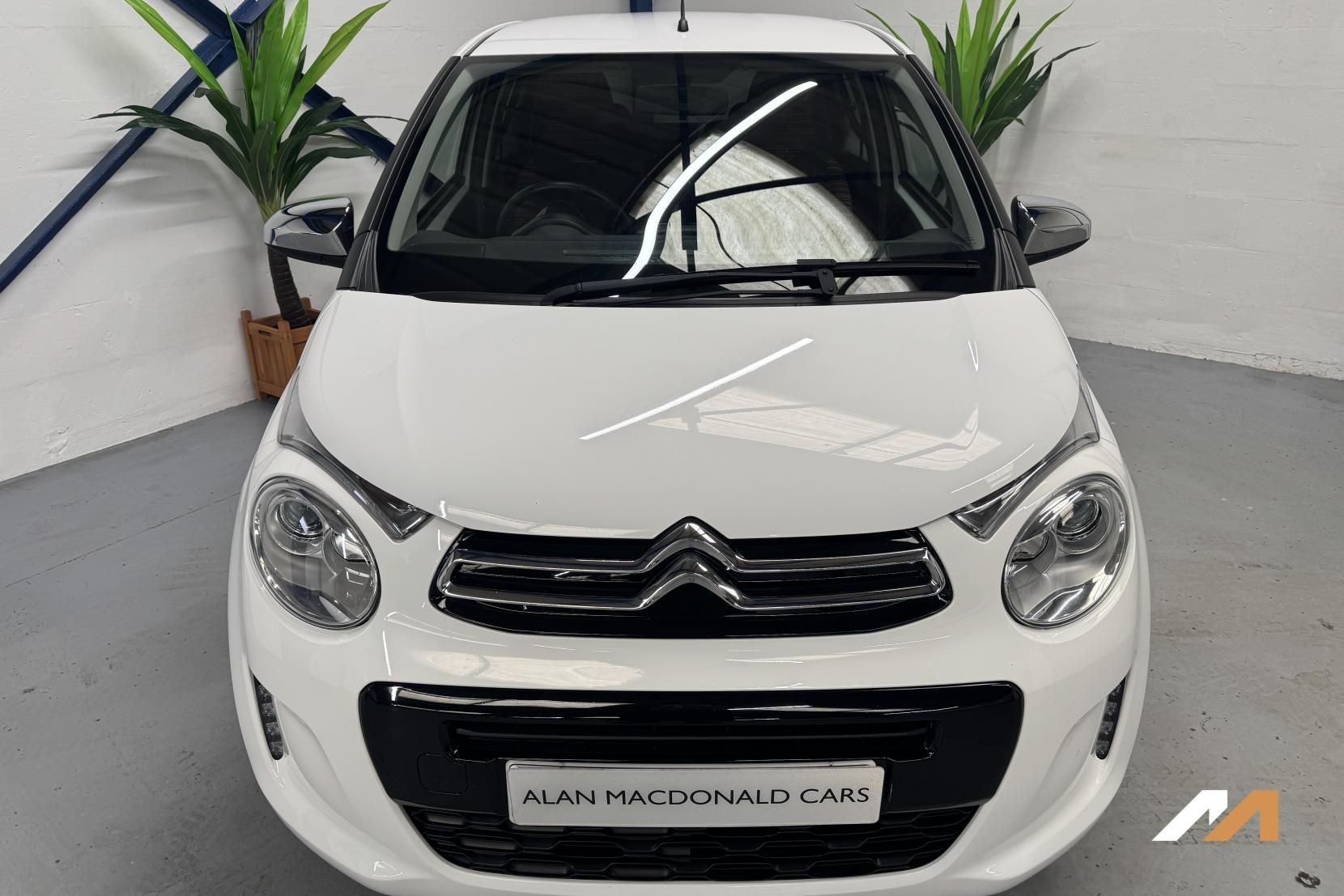 Citroen C1 1.0 VTi Shine Hatchback 5dr Petrol Manual Euro 6 (s/s) (72 ps)