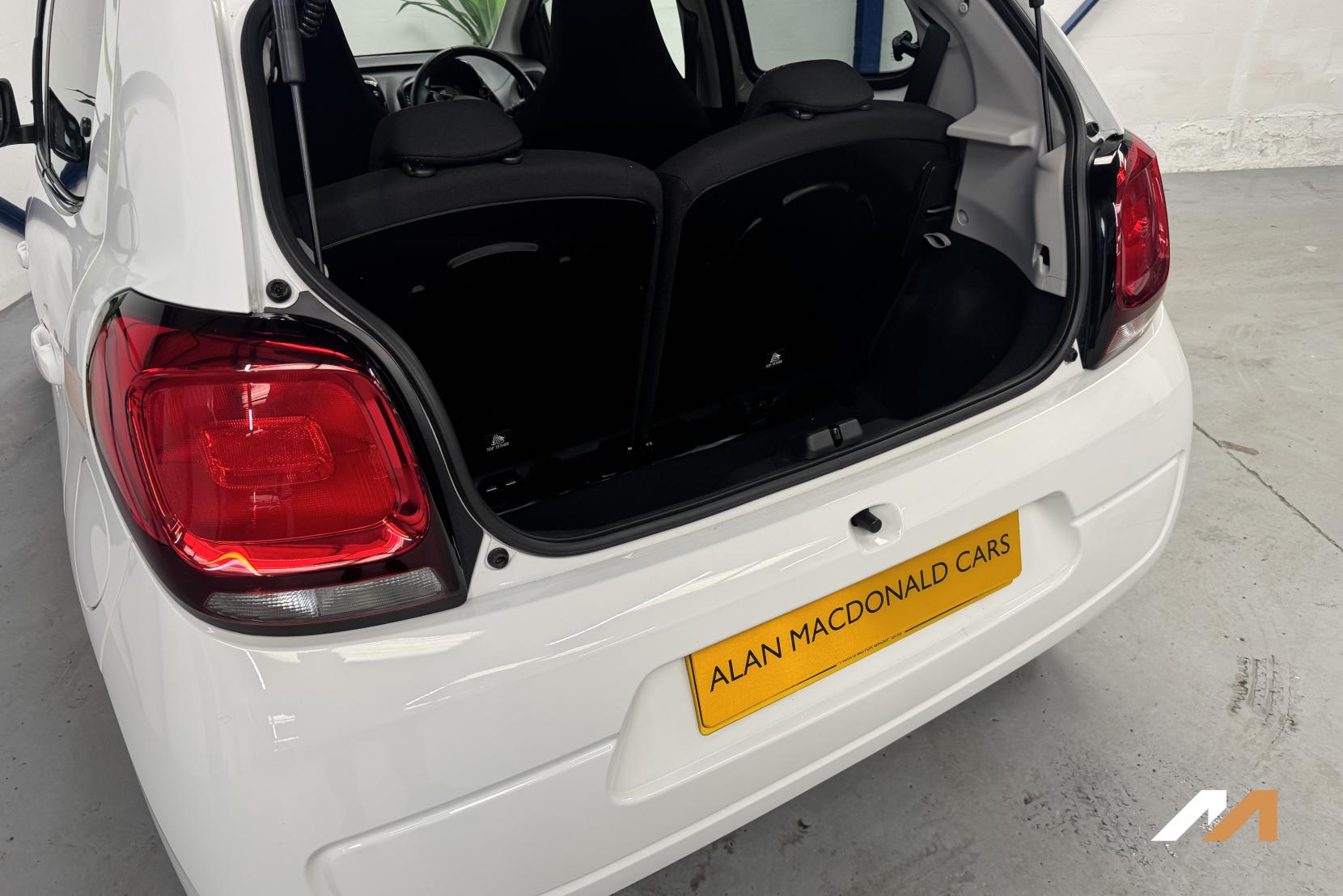 Citroen C1 1.0 VTi Shine Hatchback 5dr Petrol Manual Euro 6 (s/s) (72 ps)