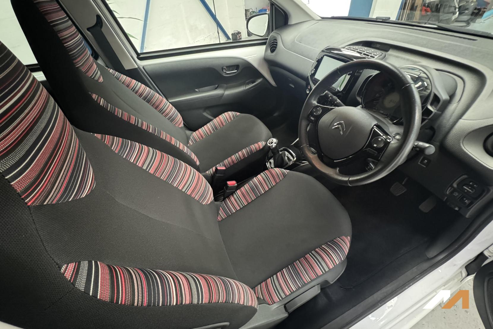 Citroen C1 1.0 VTi Shine Hatchback 5dr Petrol Manual Euro 6 (s/s) (72 ps)