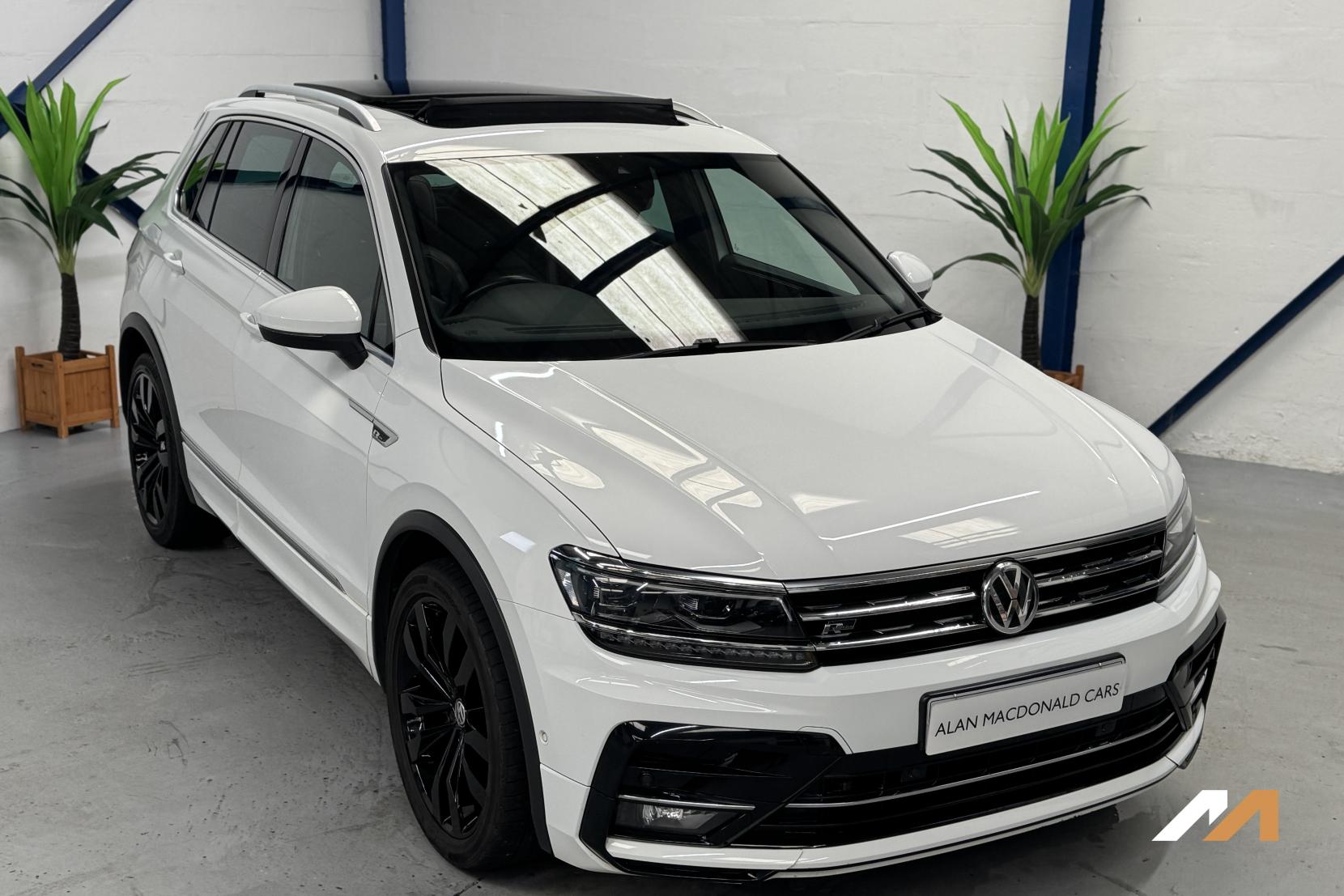 Volkswagen Tiguan 2.0 TSI R-Line SUV 5dr Petrol DSG 4Motion Euro 6 (s/s) (180 ps)