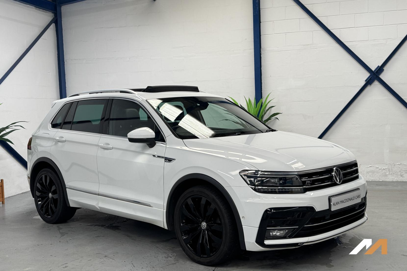 Volkswagen Tiguan 2.0 TSI R-Line SUV 5dr Petrol DSG 4Motion Euro 6 (s/s) (180 ps)
