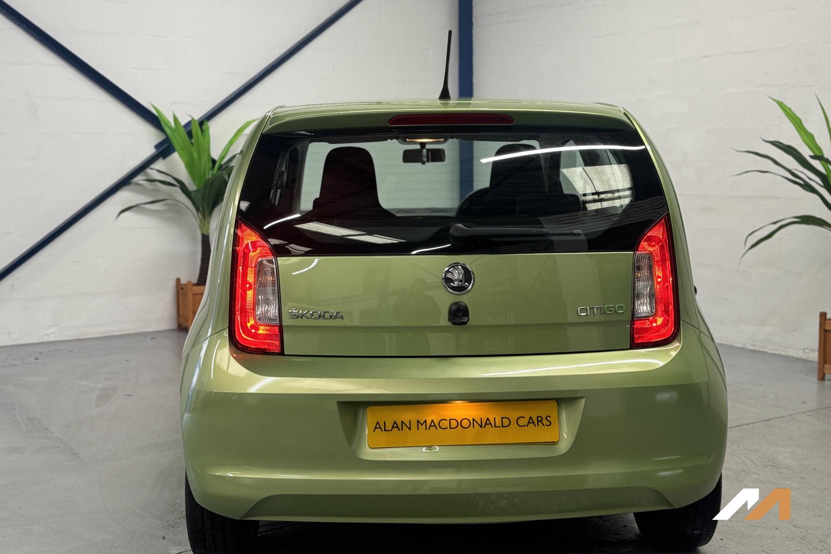Skoda Citigo 1.0 MPI GreenTech SE Hatchback 3dr Petrol Manual Euro 5 (s/s) (60 ps)