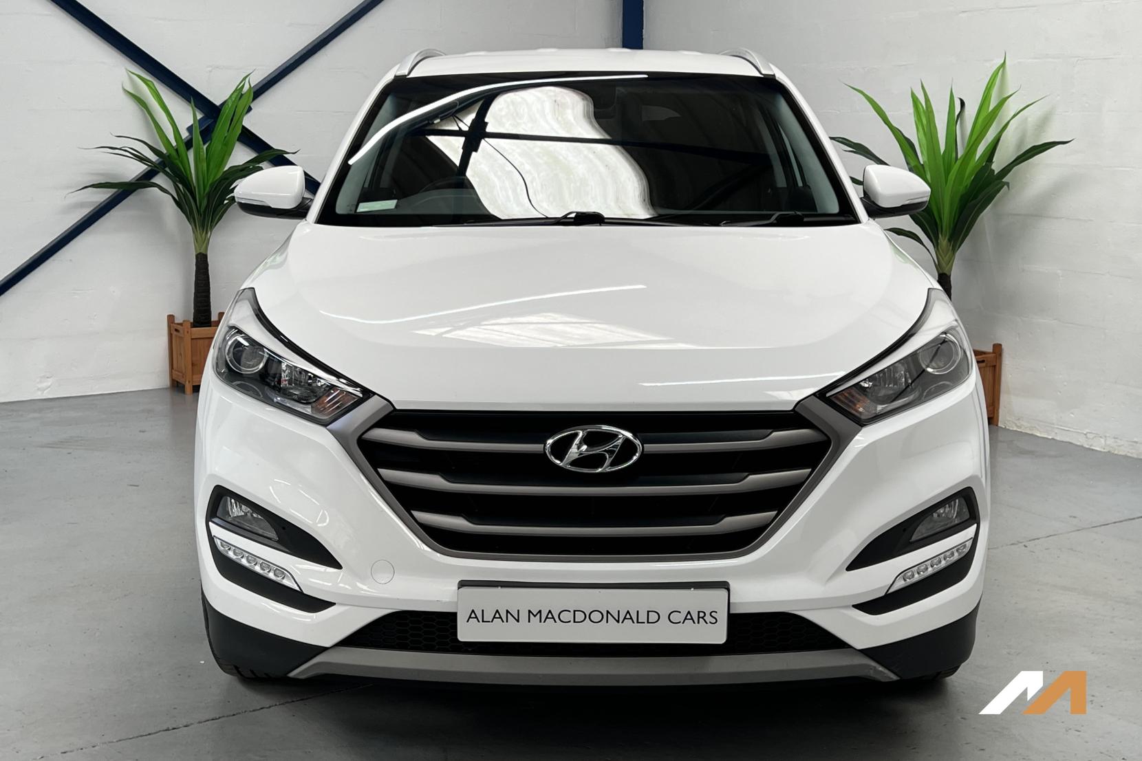 Hyundai TUCSON 1.6 GDi Blue Drive SE Nav SUV 5dr Petrol Manual Euro 6 (s/s) (132 ps)