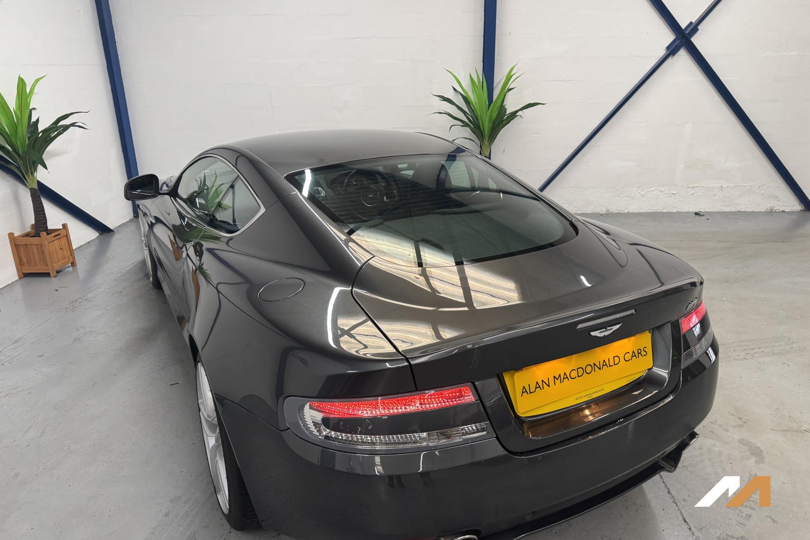 Aston Martin DB9 6.0 V12 Coupe 2dr Petrol T-TronicII Euro 6 (510 bhp)