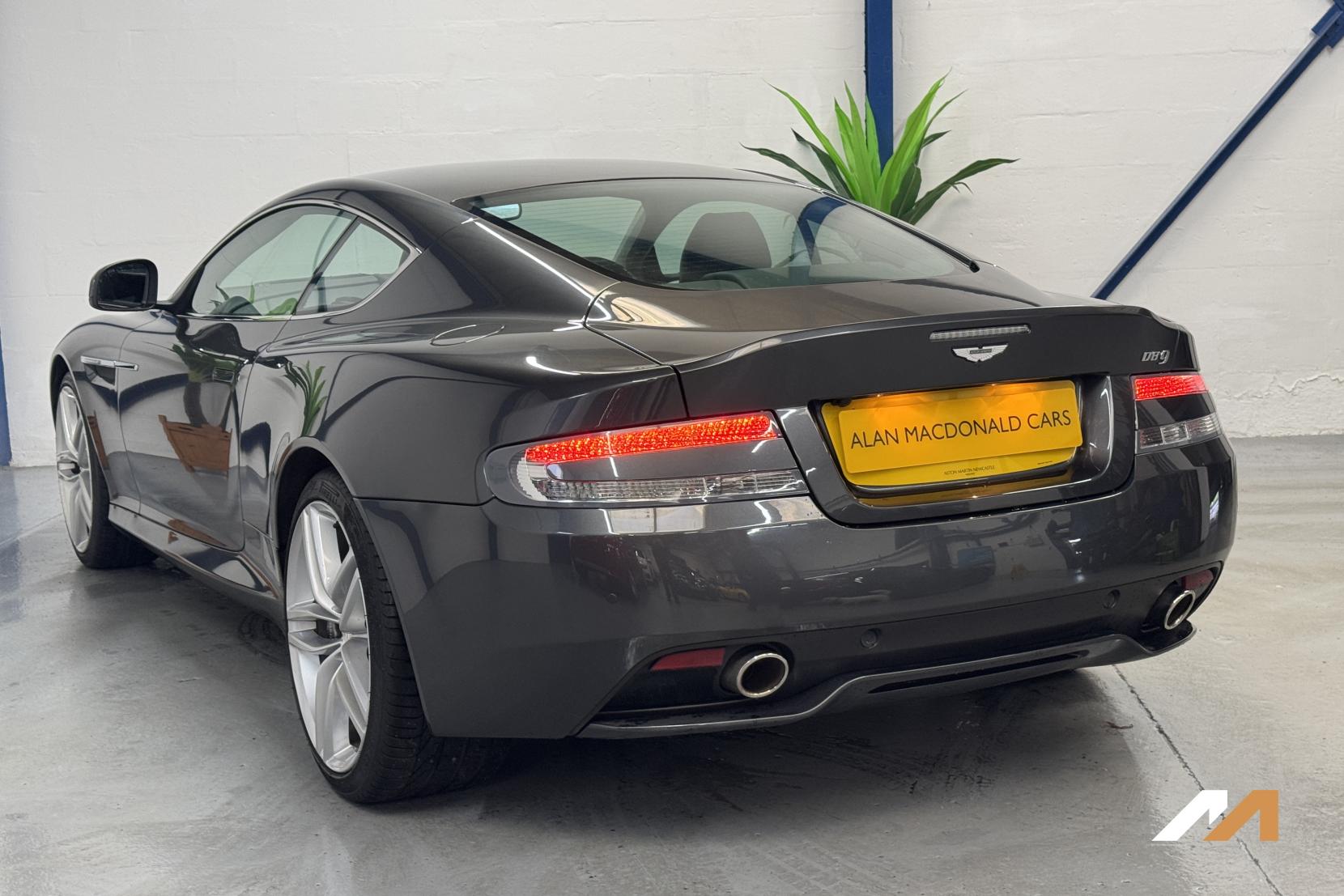 Aston Martin DB9 6.0 V12 Coupe 2dr Petrol T-TronicII Euro 6 (510 bhp)