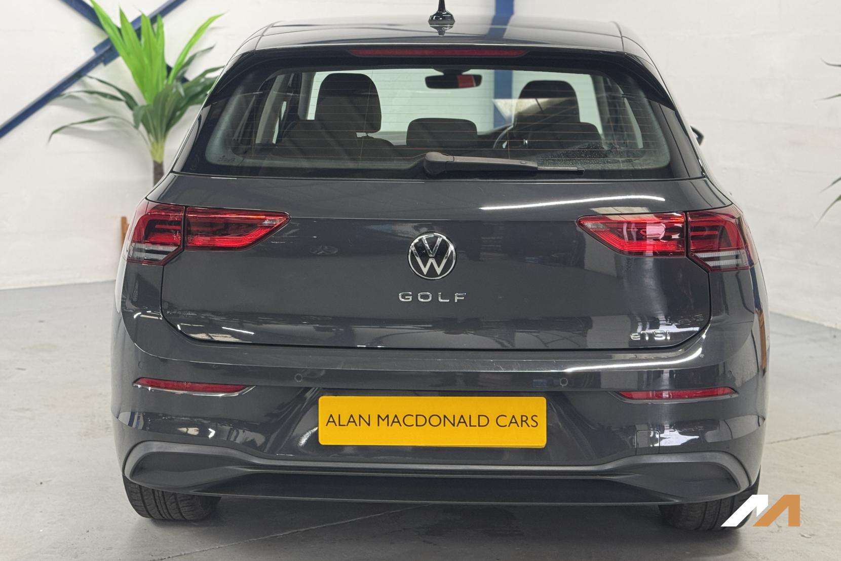 Volkswagen Golf 1.5 eTSI MHEV Life Hatchback 5dr Petrol Hybrid DSG Euro 6 (s/s) (150 ps)