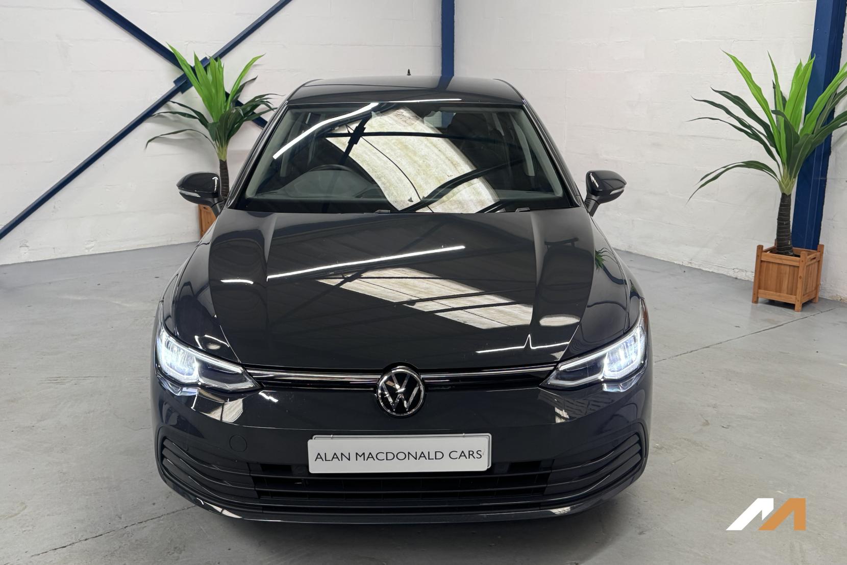 Volkswagen Golf 1.5 eTSI MHEV Life Hatchback 5dr Petrol Hybrid DSG Euro 6 (s/s) (150 ps)