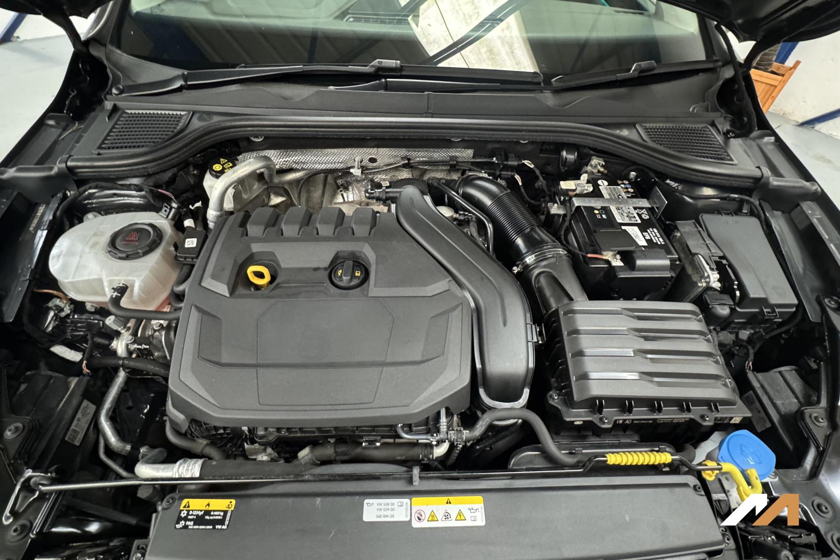 Volkswagen Golf 1.5 eTSI MHEV Life Hatchback 5dr Petrol Hybrid DSG Euro 6 (s/s) (150 ps)