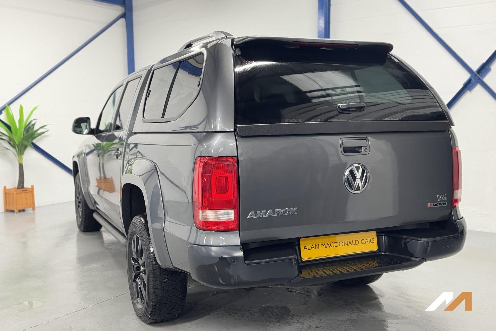 Volkswagen Amarok 3.0 TDI V6 Trendline Pickup Double Cab 4dr Diesel Manual 4Motion Euro 6 (s/s) (204 ps)