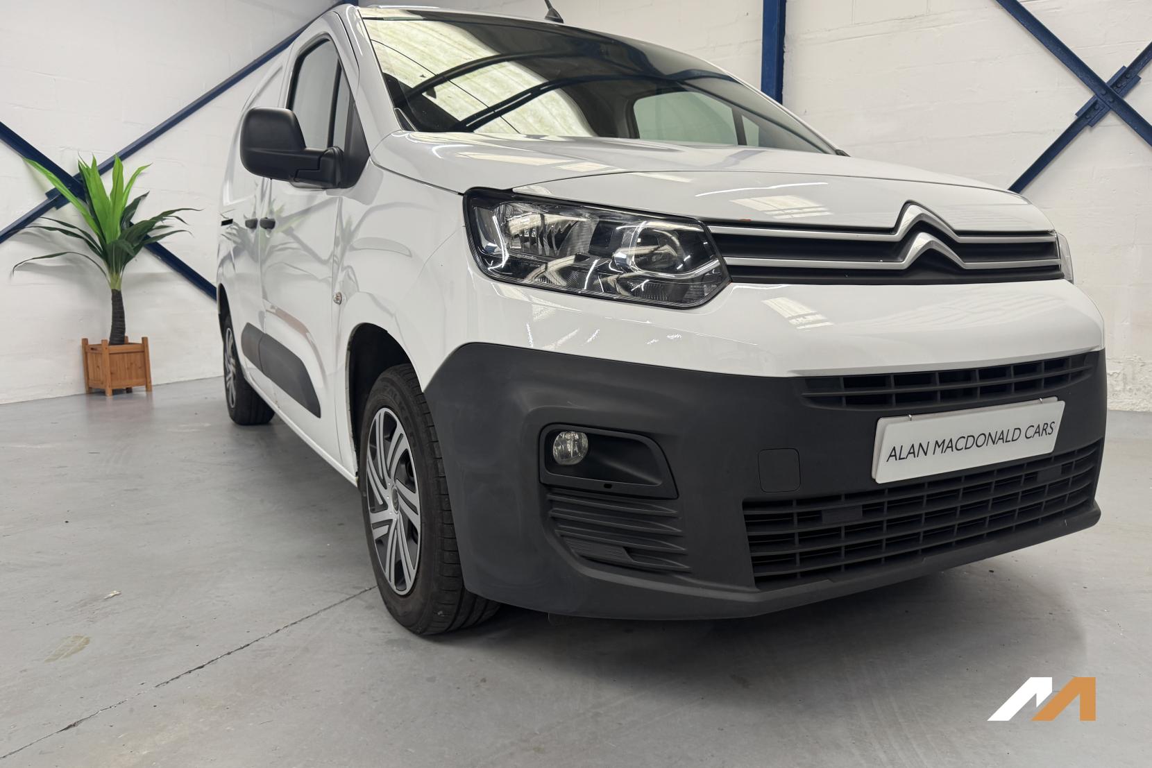 Citroen Berlingo 1.5 BlueHDi 950 Enterprise XL Panel Van 6dr Diesel Manual LWB Euro 6 (s/s) (100 ps)