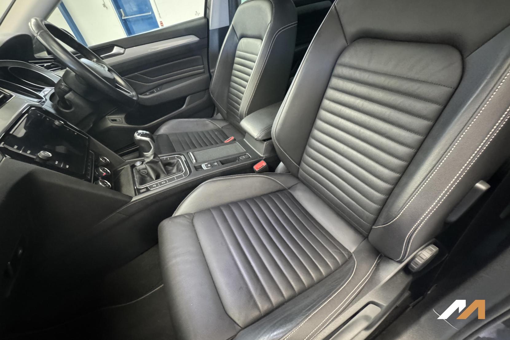 Volkswagen Passat 1.5 TSI EVO SEL Estate 5dr Petrol Manual Euro 6 (s/s) (150 ps)