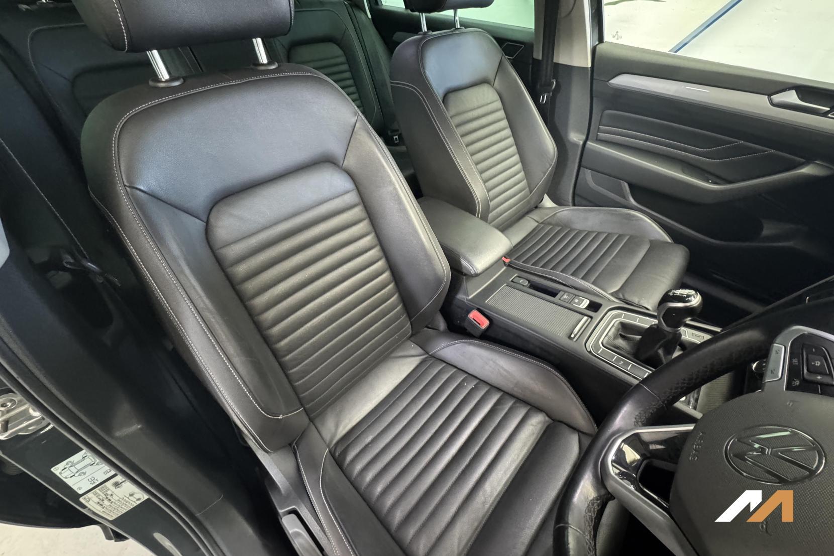 Volkswagen Passat 1.5 TSI EVO SEL Estate 5dr Petrol Manual Euro 6 (s/s) (150 ps)